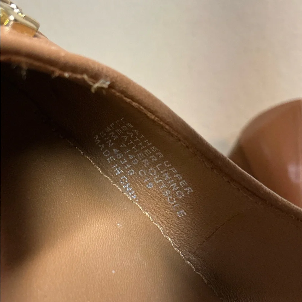 Tory Burch Jolie 85MM Closed Toe Wedge Nappa Patent Leather Royal Tan Size 8